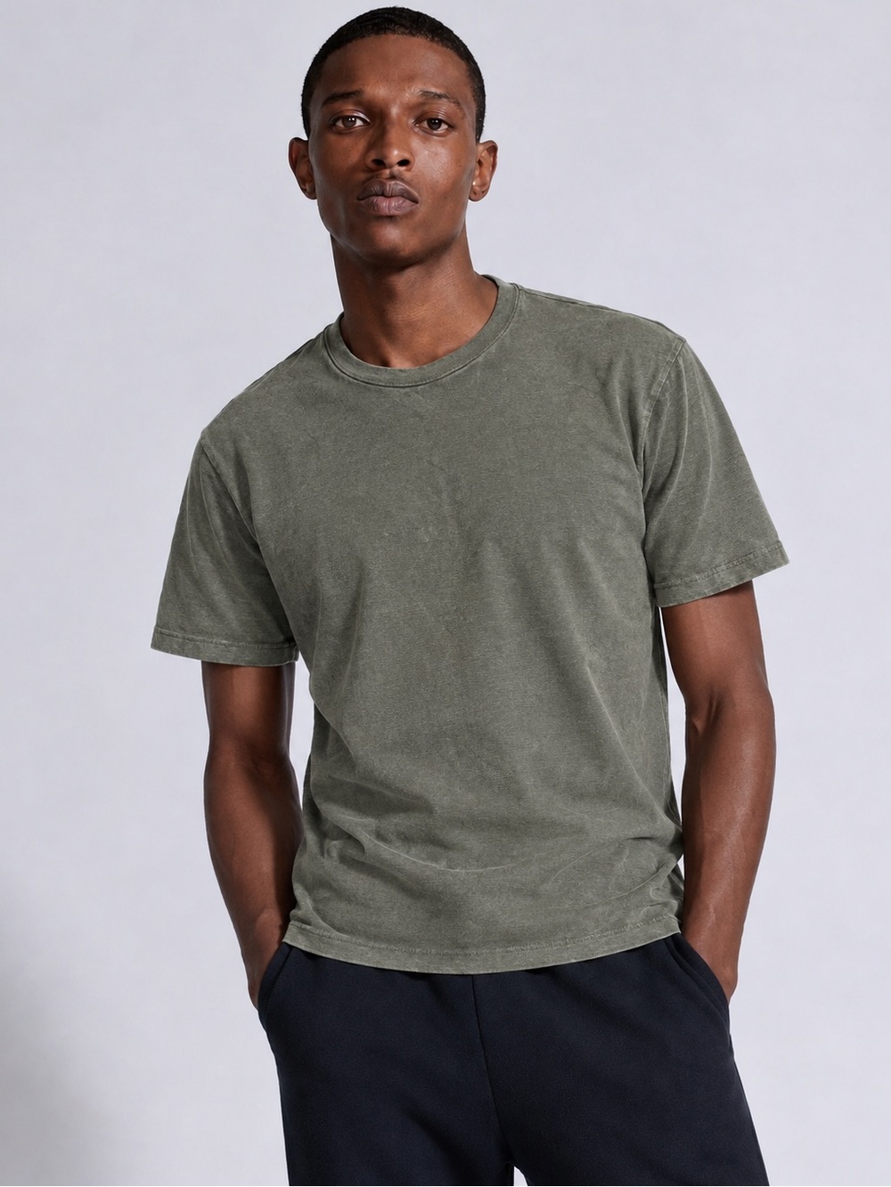 Banana Republic Men’s Olive Green 100% Cotton T-Shirt Medium NWOT